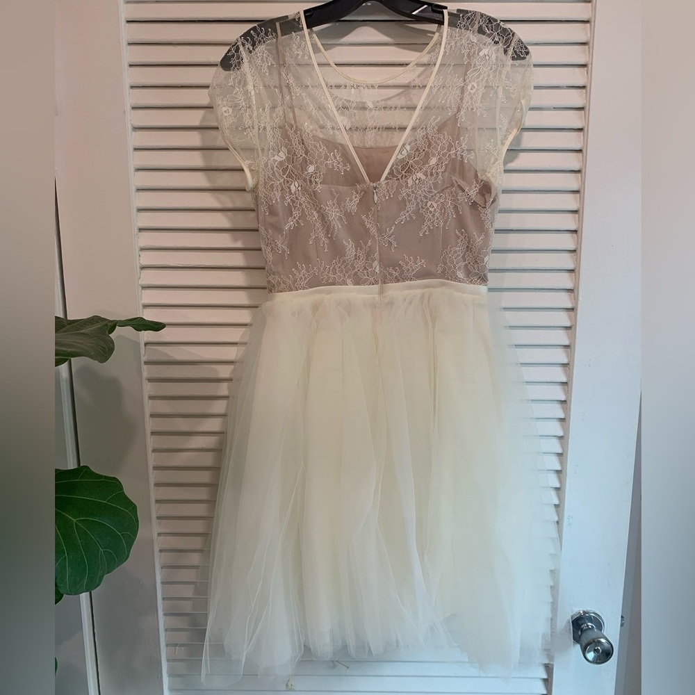COPY - Nha khanh Lulu Lace Tulle Dress Ivory 2 - Picture 6 of 10